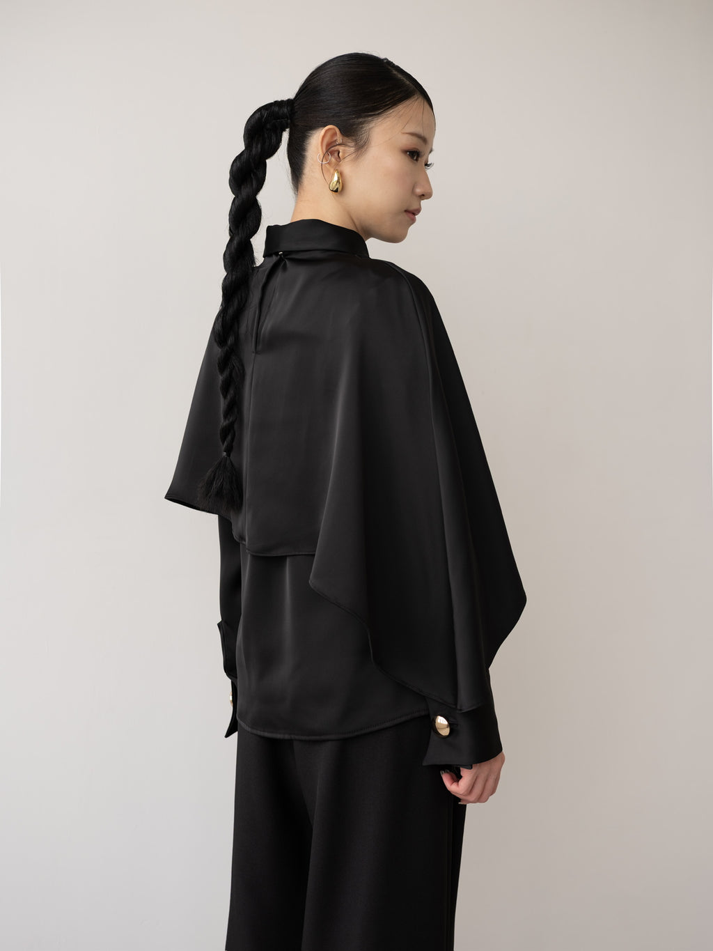 AURETH SHIRT (CAPE INCLUDED)