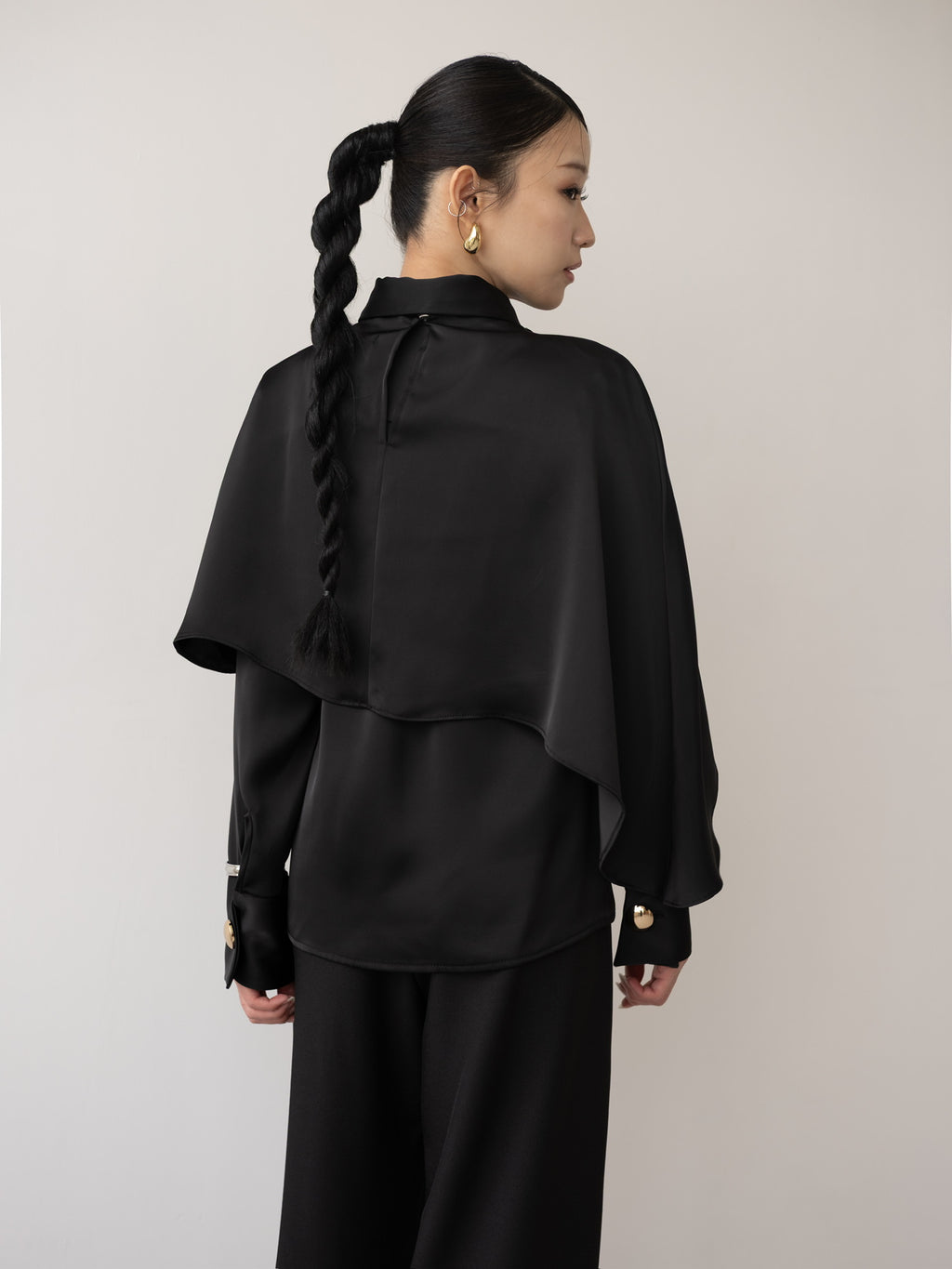 AURETH SHIRT (CAPE INCLUDED)